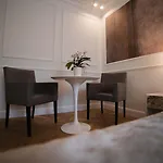 Palazzo Franceschini 3*