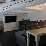 Palazzo Franceschini 3*