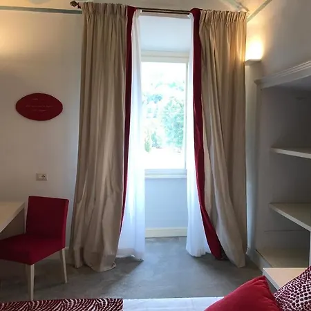 Hotel Palazzo Franceschini 3*