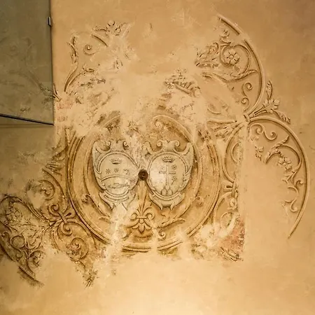 Hotel Palazzo Franceschini 3*