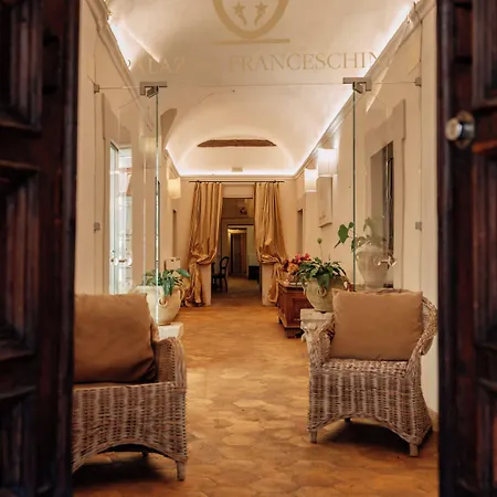 Palazzo Franceschini 3* Cascia