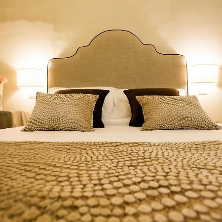 호텔 Palazzo Franceschini 3*