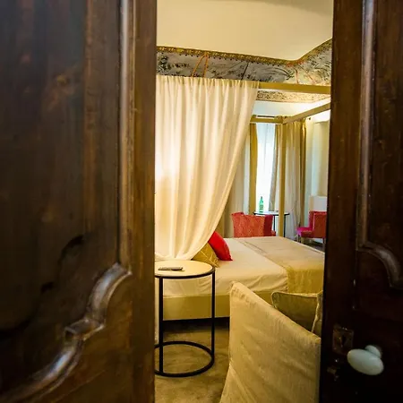 호텔 Palazzo Franceschini 카시아