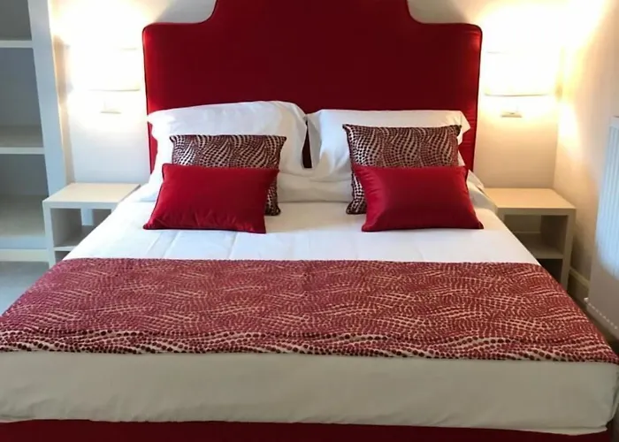 Palazzo Franceschini Hotel 3*