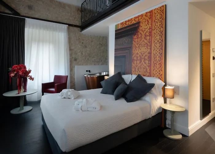 Palazzo Franceschini Hotel 3*